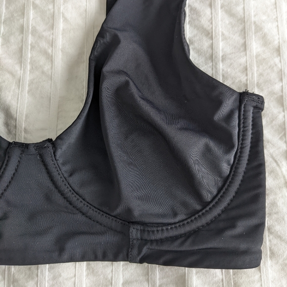Miiyu for Simons Sporty Recycled Nylon Bralette - Black - Picture 5 of 7